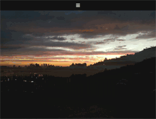 Tablet Screenshot of daniellemead.com